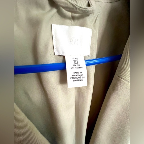 Khaki oversized blazer size small - Picture 2 of 3